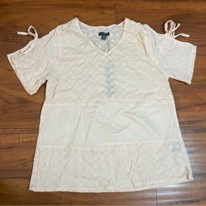 NWT ILANCO CREAM BLOUSE 2165E SZ MEDIUM M